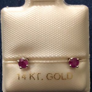 14k white gold natural ruby 3mm earring